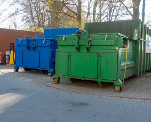 Commercial dumpster rental service for businesses